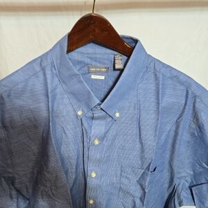 Van Heusen Men's Casual Blue Button Down Short Sleeve Shirt